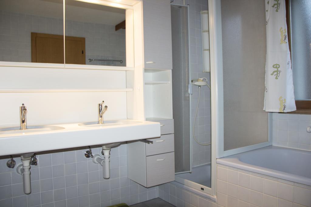 Apartment Etzel Saas-Fee Habitación foto